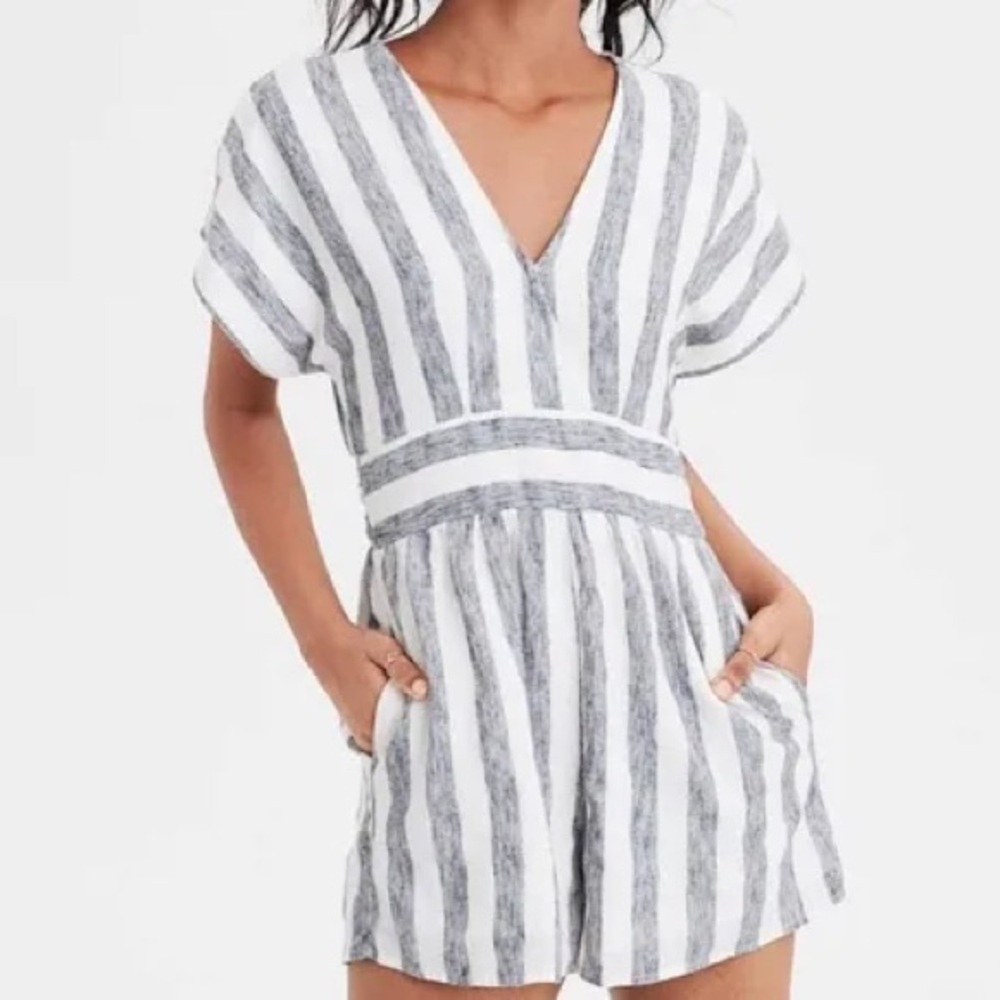 American Eagle Romper